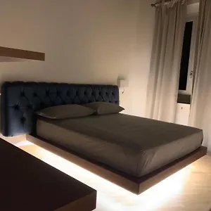 Apartment Luxury Coronari, Rome